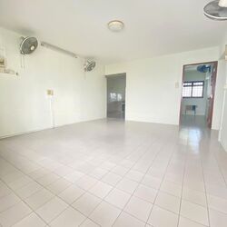 Blk 28 Marsiling Sapphire (Woodlands), HDB 4 Rooms #560567101